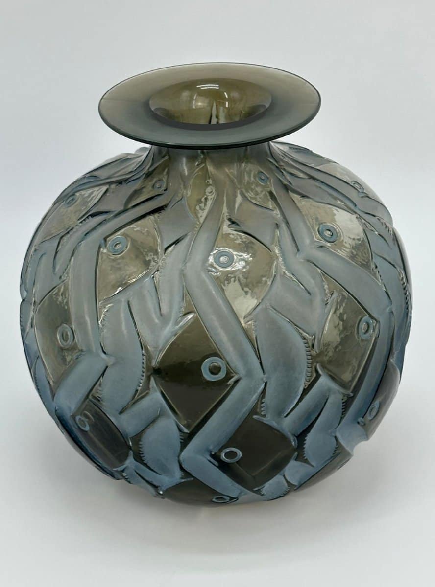 RENE LALIQUE , Vase Penthièvres Gris , 1928. – Image 3